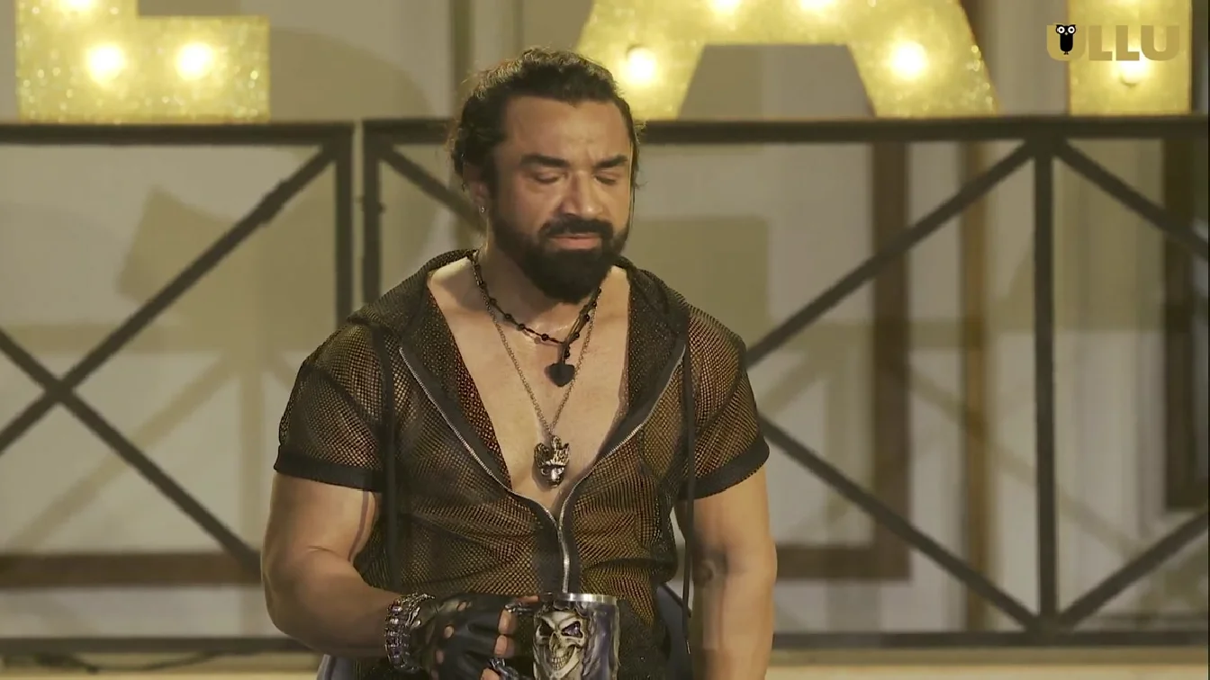 Preview of House Arrest S01 E14 ULLU